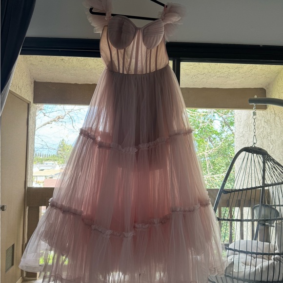 Size XL Authentic Milla tea length tulle dress in color misty rose. Worn once. - Picture 8 of 15